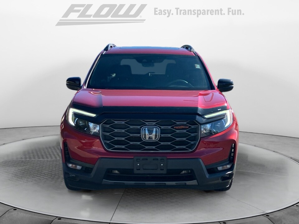 2023 Honda Passport TrailSport photo 2