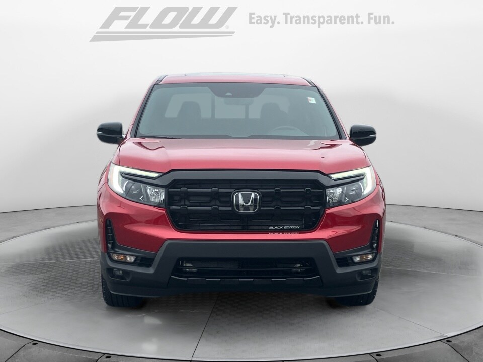 2025 Honda Ridgeline Black Edition photo 2