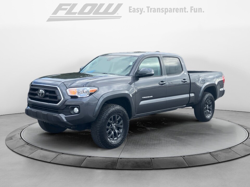 2022 Toyota Tacoma SR5 V6 photo 3