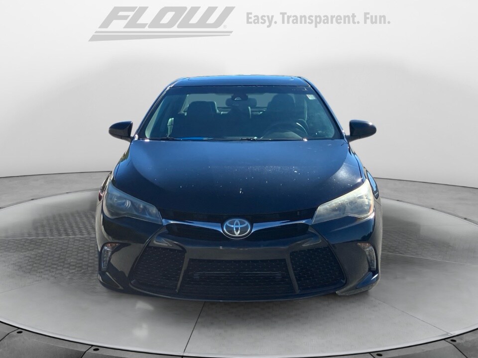 2017 Toyota Camry XSE V6 photo 2