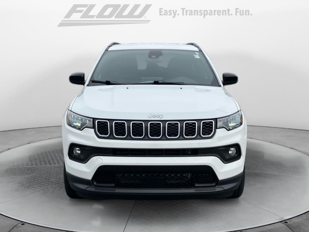 Used 2025 Jeep Compass Latitude SUV
