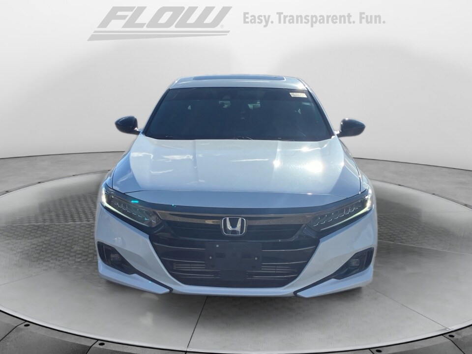 2022 Honda Accord Sport 2.0T photo 2