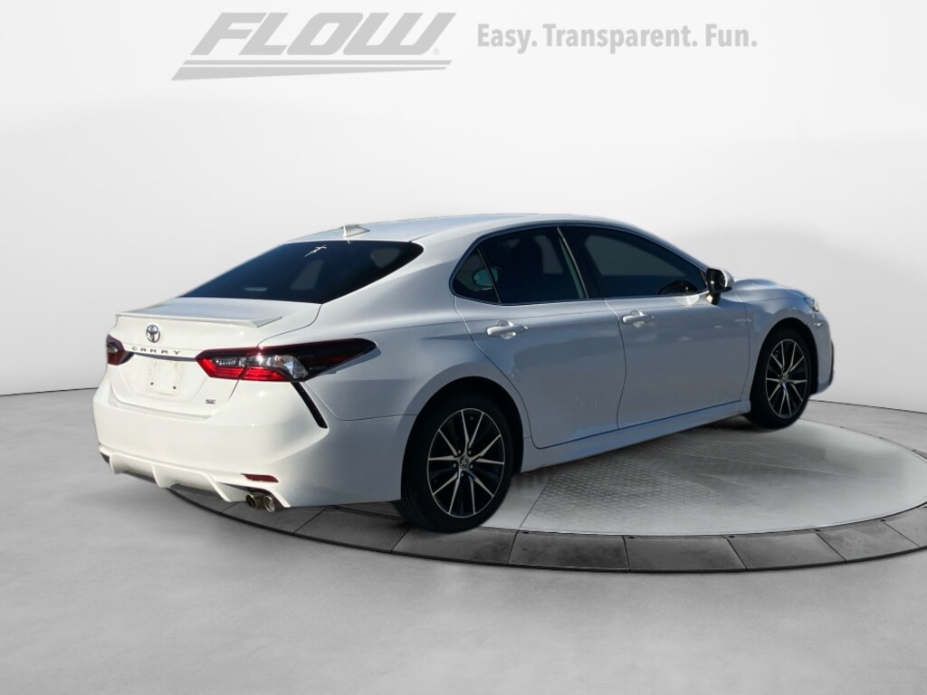 Used 2021 Toyota Camry SE Sedan