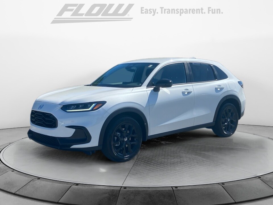 2025 Honda HR-V Sport photo 3