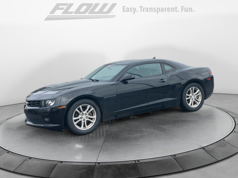 2015 Chevrolet Camaro 1LS photo 3