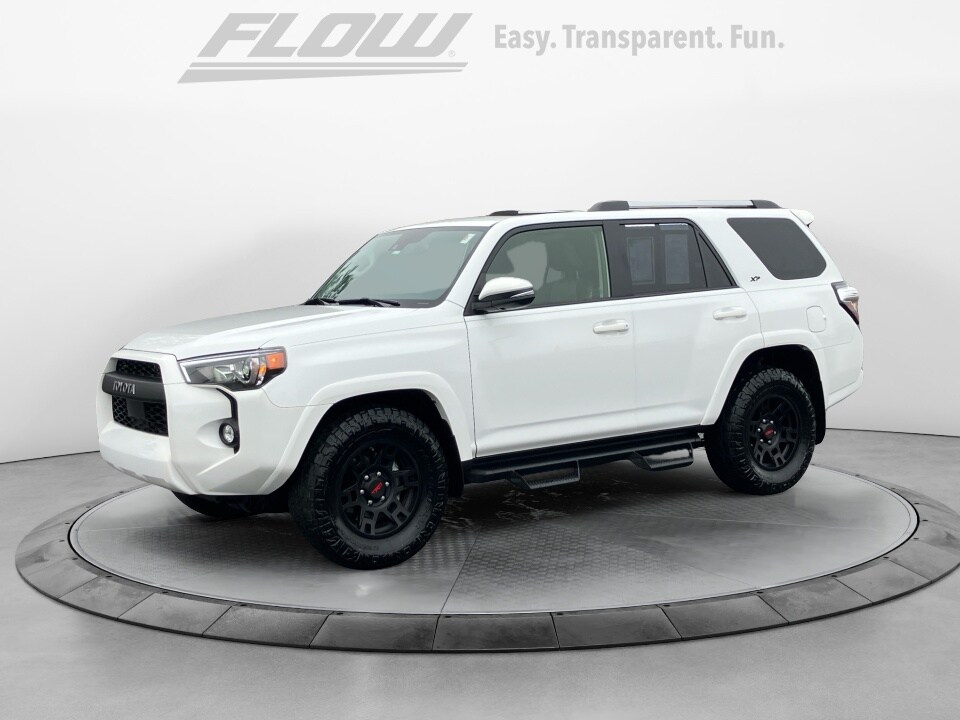 2024 Toyota 4Runner SR5 Premium photo 3