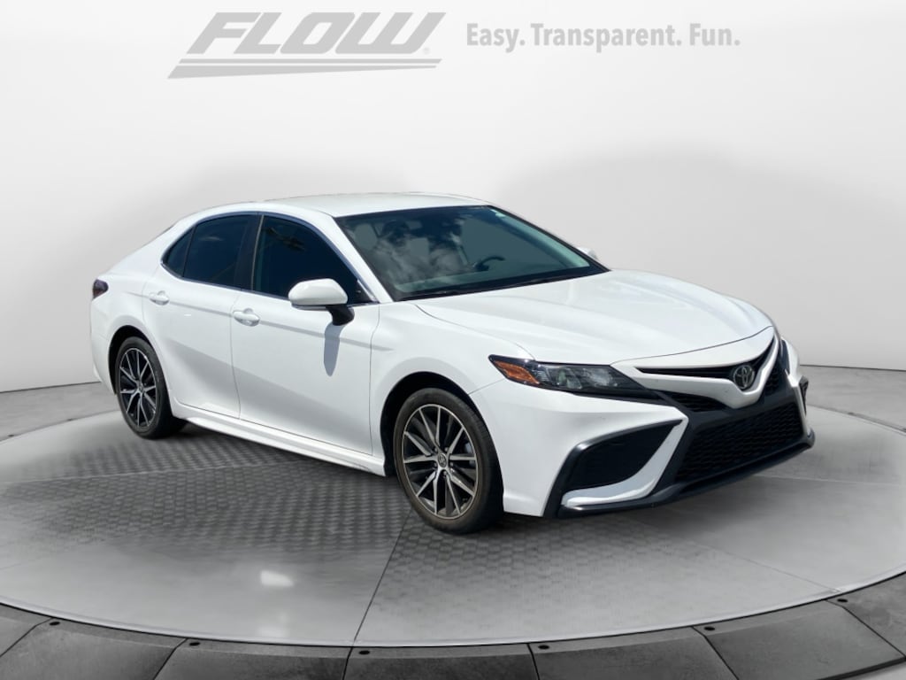 Used 2024 Toyota Camry SE Sedan