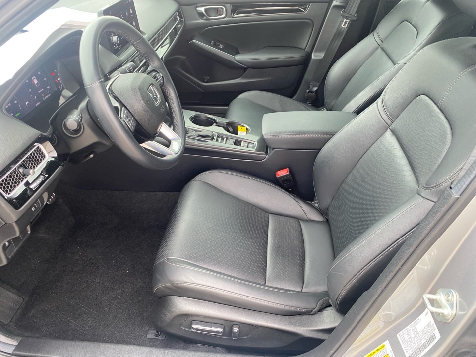 2025 Honda Civic Hatchback Sport Touring - Photo 11