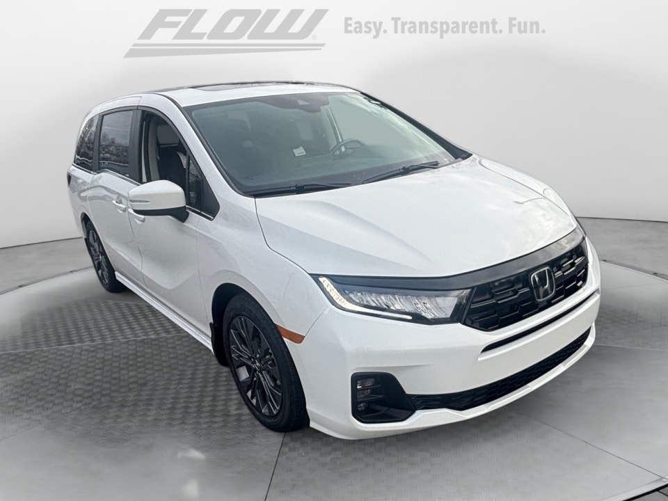 2026 Honda Odyssey Touring's photo