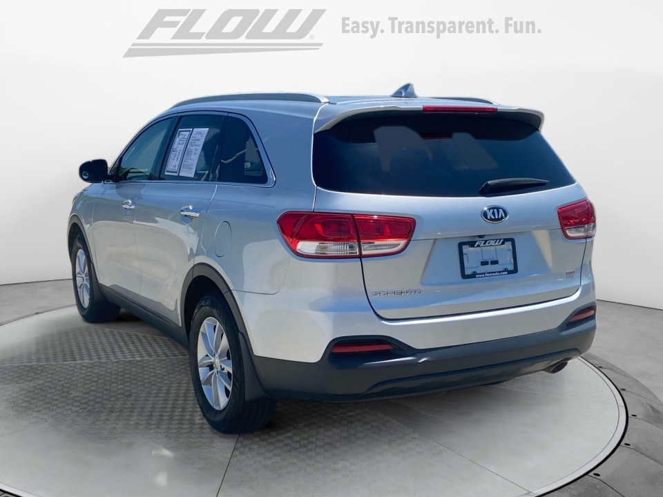 2018 Kia Sorento LX - Photo 6