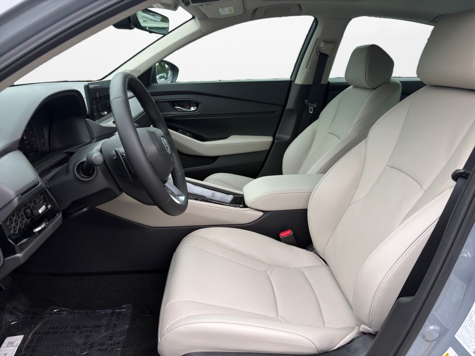 2026 Honda Accord Hybrid Touring - Photo 9