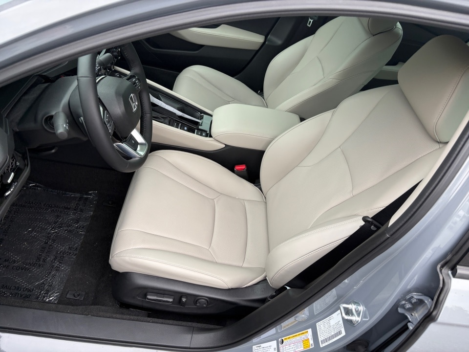 2026 Honda Accord Hybrid Touring - Photo 30