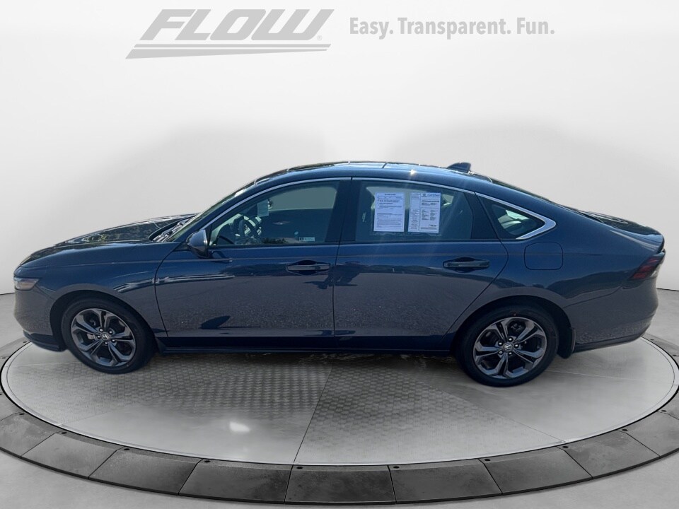 2023 Honda Accord EX photo 4