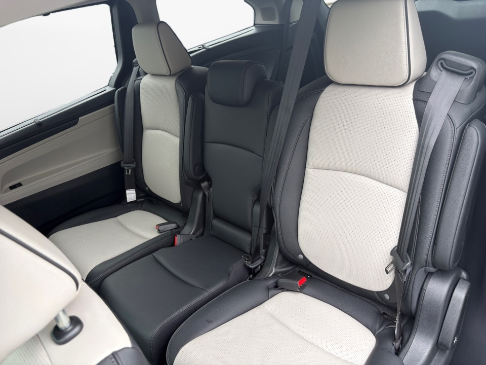 2026 Honda Odyssey Elite - Photo 15