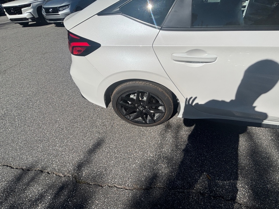 2026 Honda Civic Hatchback Sport - Photo 23