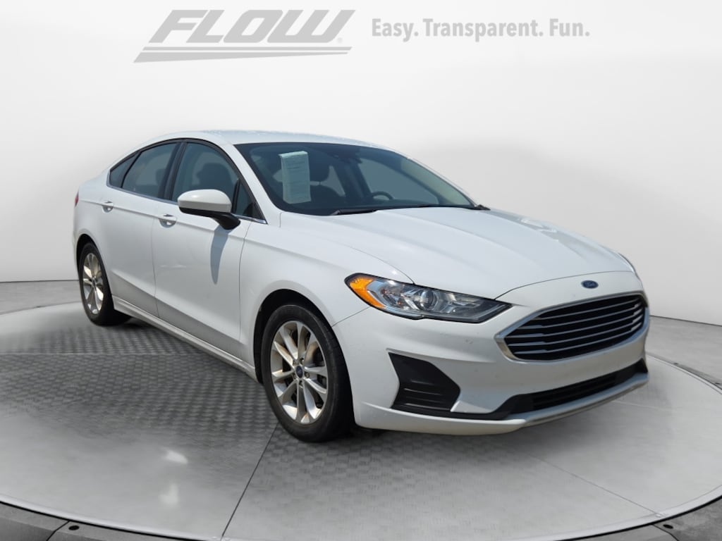 Used 2019 Ford Fusion SE Sedan