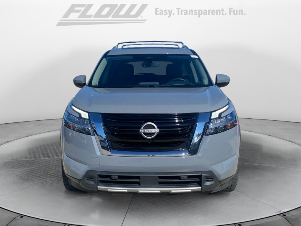 Used 2024 Nissan Pathfinder Platinum SUV