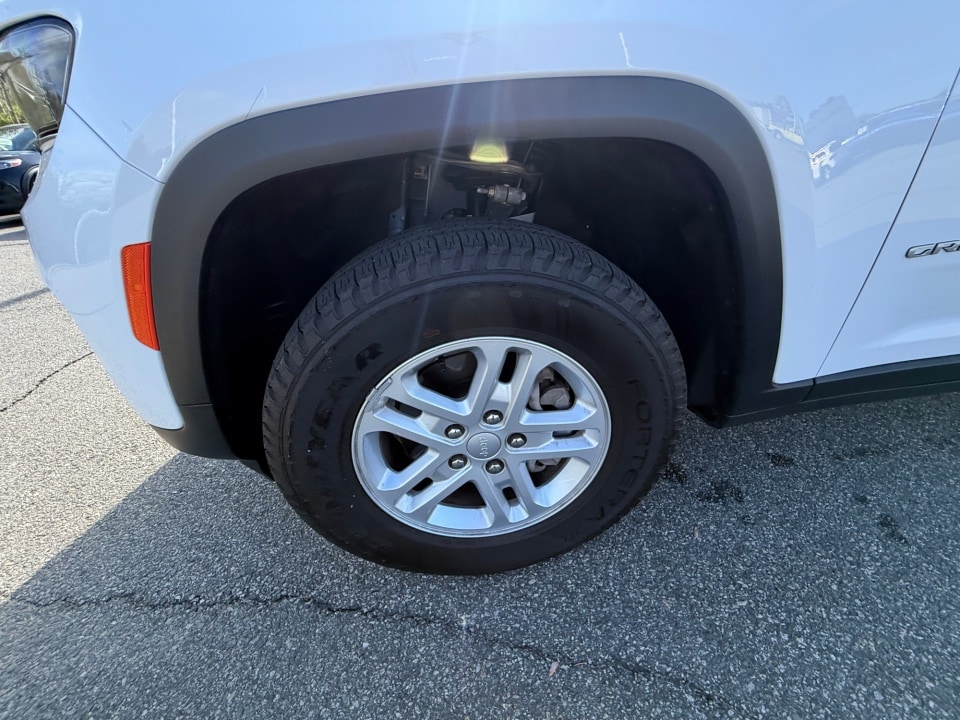 2025 Jeep Grand Cherokee Laredo - Photo 31