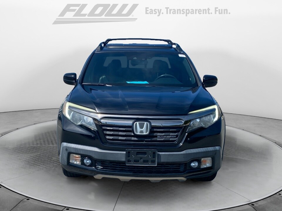 2019 Honda Ridgeline Black Edition photo 2