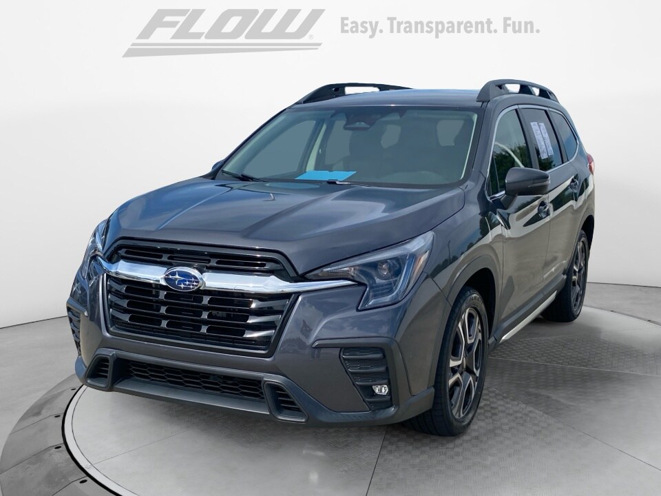 2023 Subaru Ascent Limited photo 3