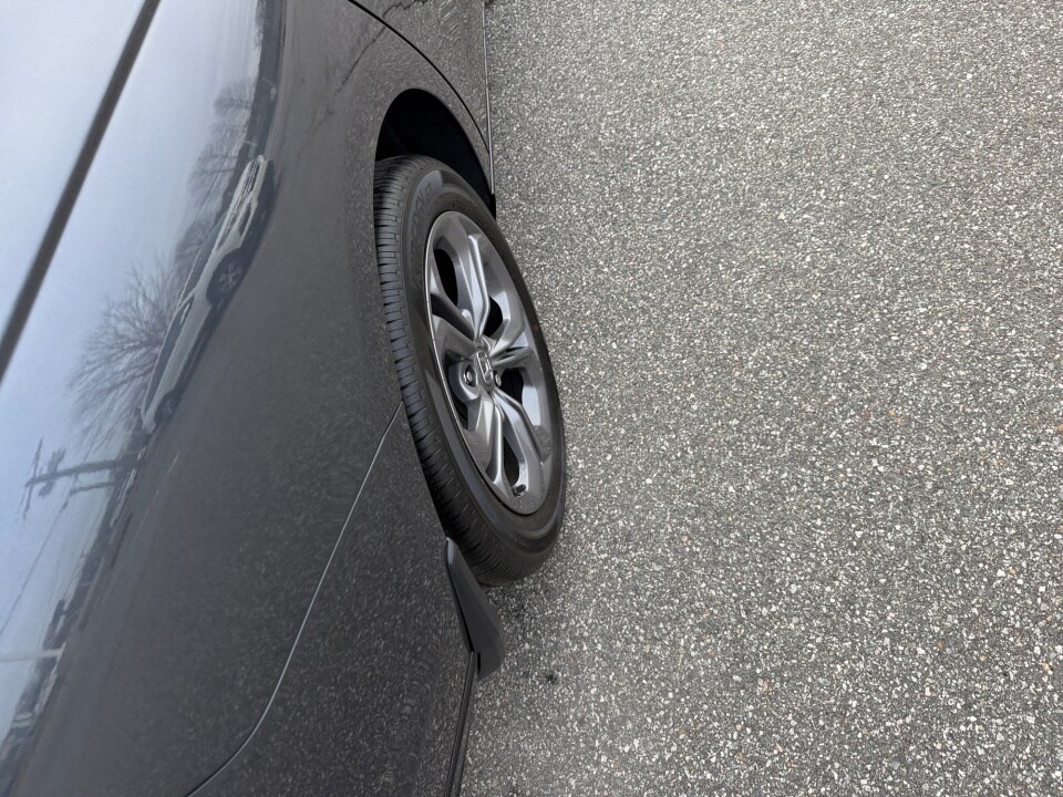 2026 Honda Accord Hybrid EX-L - Photo 23