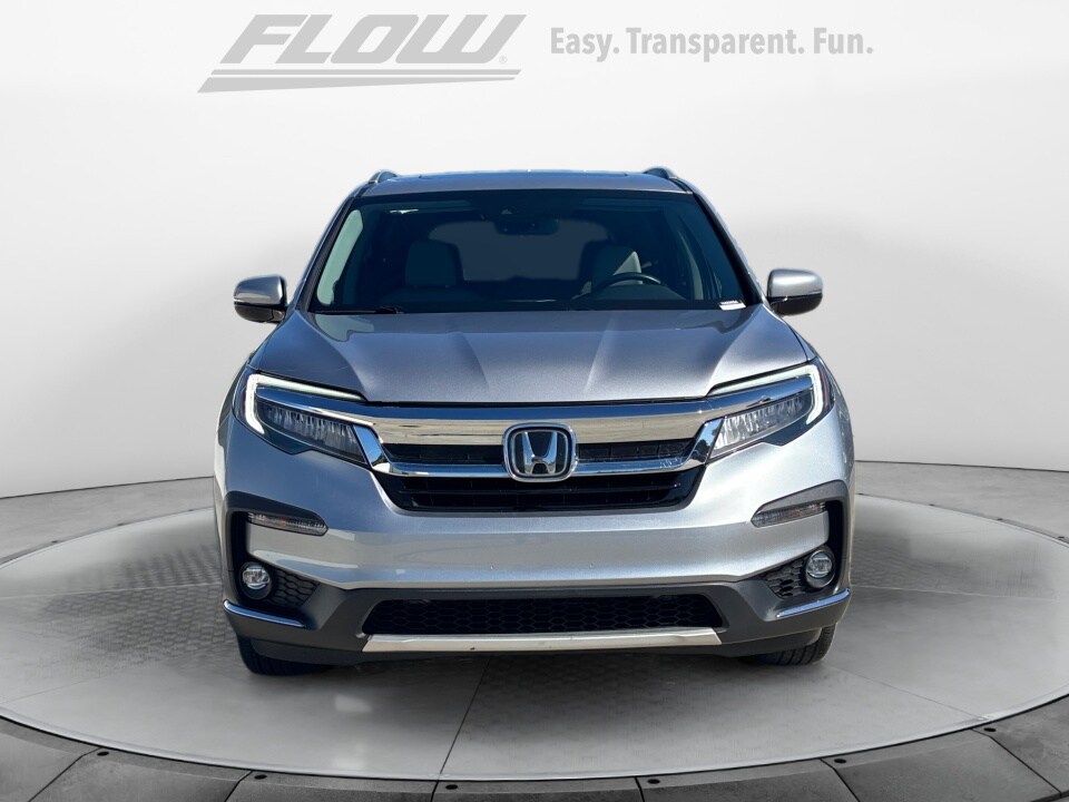 2021 Honda Pilot Touring photo 2