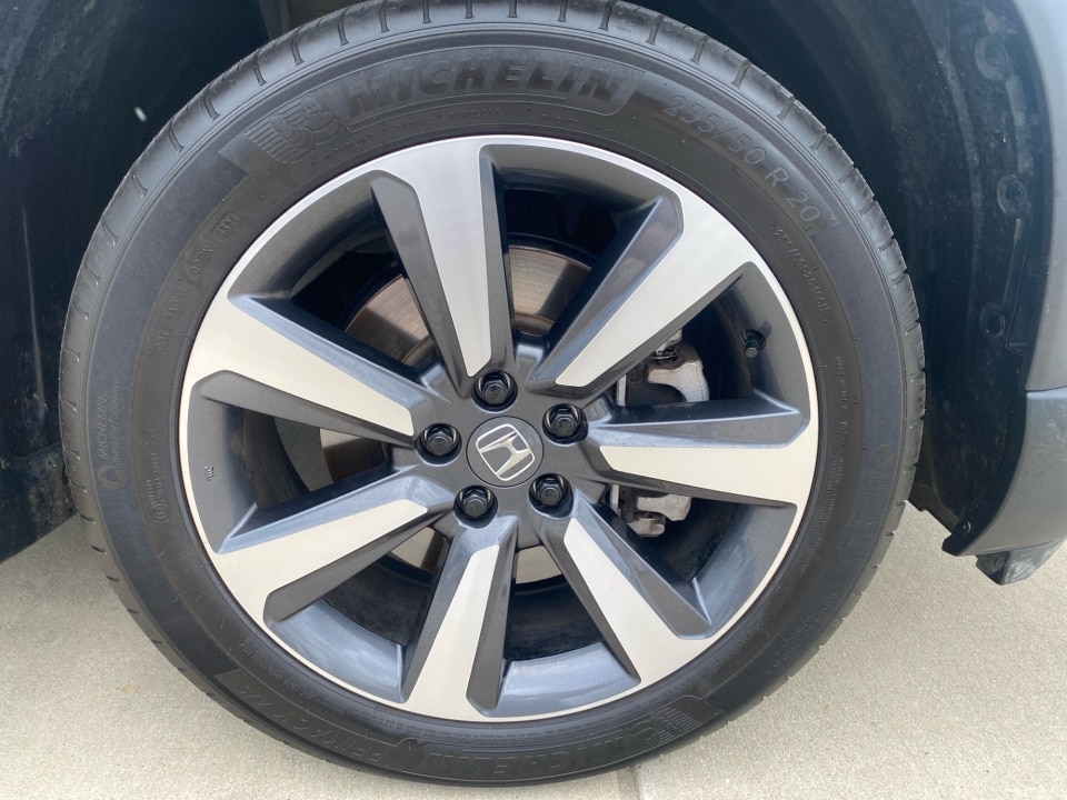 2025 Honda Pilot Touring - Photo 29