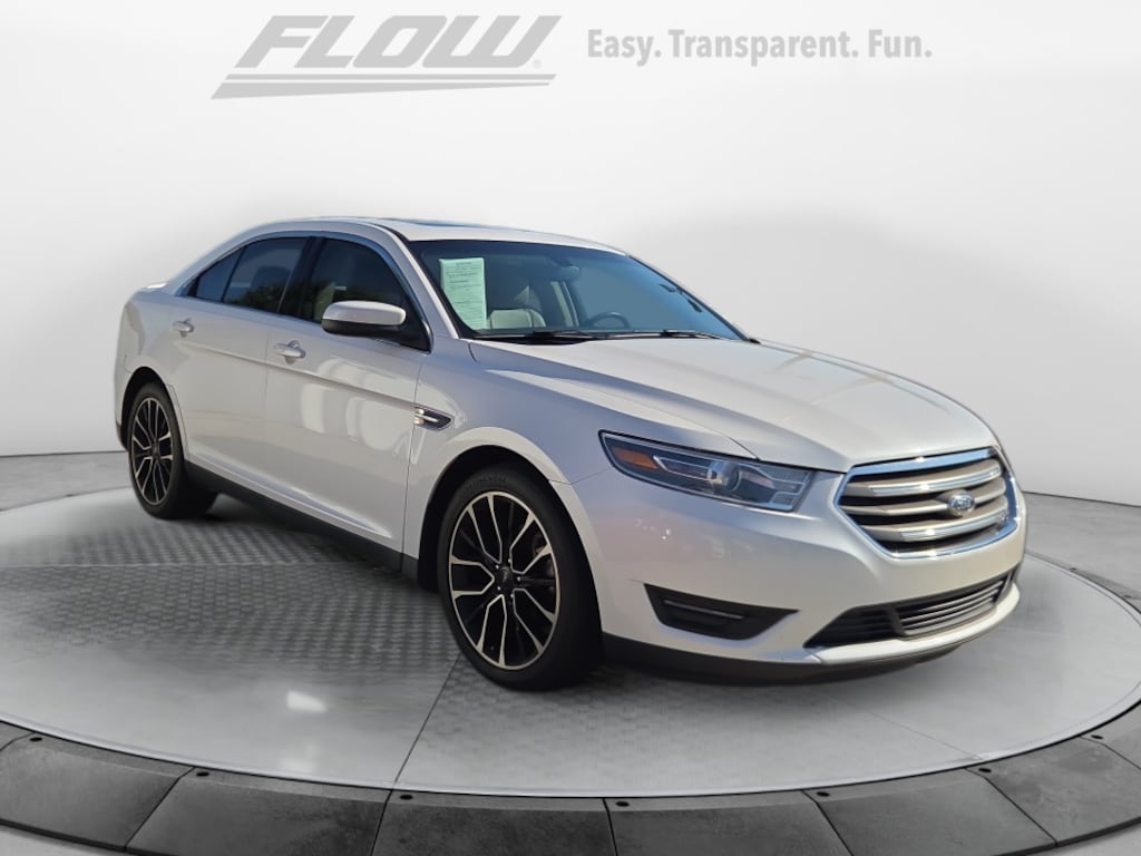 Used 2018 Ford Taurus SEL Sedan