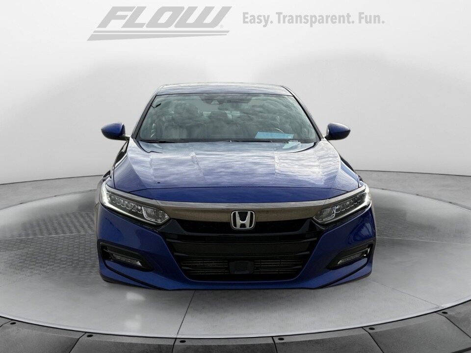 2018 Honda Accord Sport photo 2