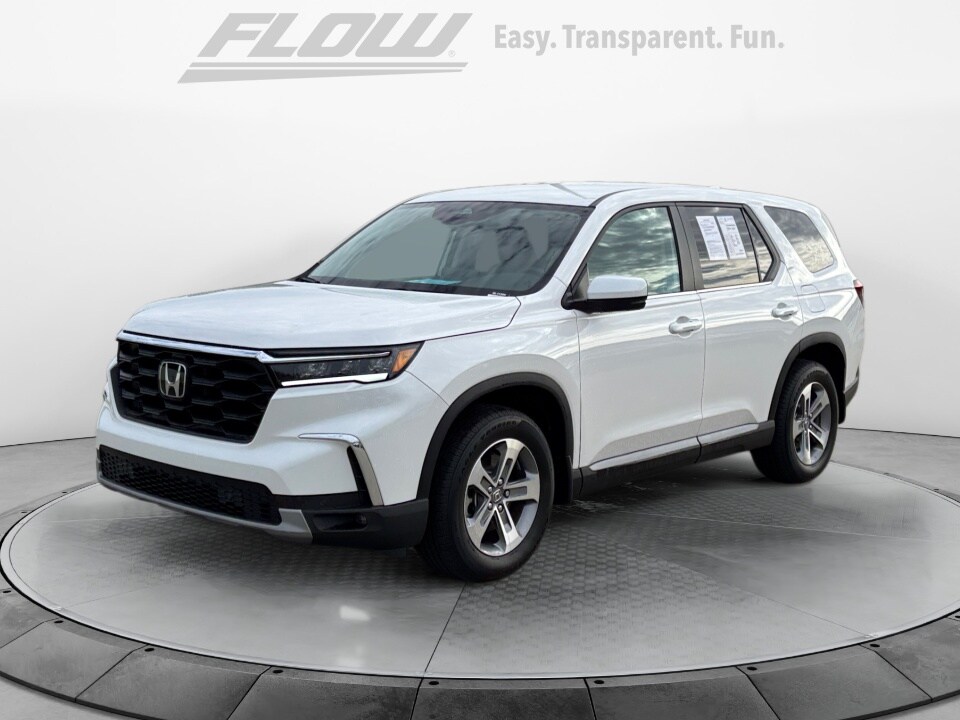 2025 Honda Pilot EX-L photo 3
