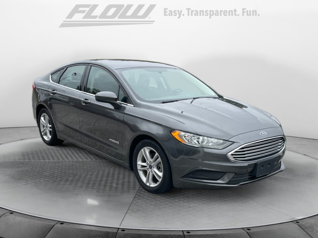 Used 2018 Ford Fusion Hybrid SE Sedan