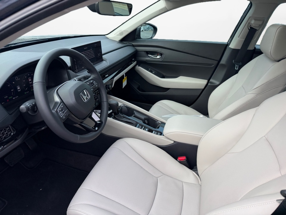 2026 Honda Accord Hybrid EX-L - Photo 9