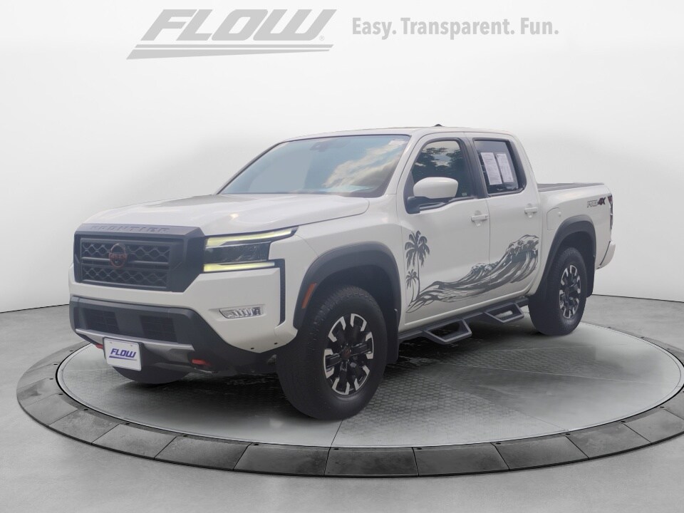 2023 Nissan Frontier Crew Cab PRO-4X photo 3