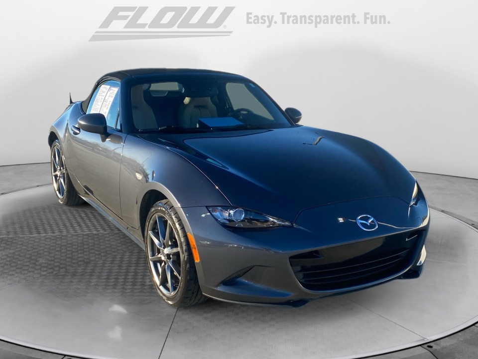 2016 Mazda MX-5 Miata Grand Touring's photo