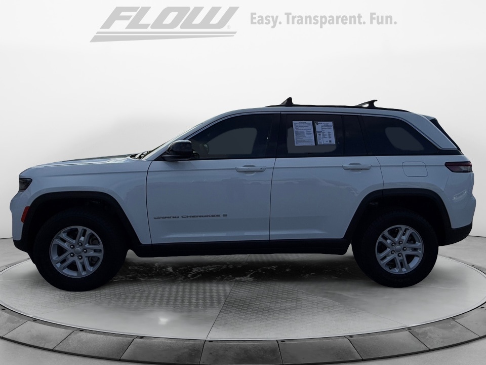 2025 Jeep Grand Cherokee Laredo - Photo 5