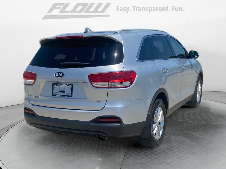 2018 Kia Sorento LX - Photo 9