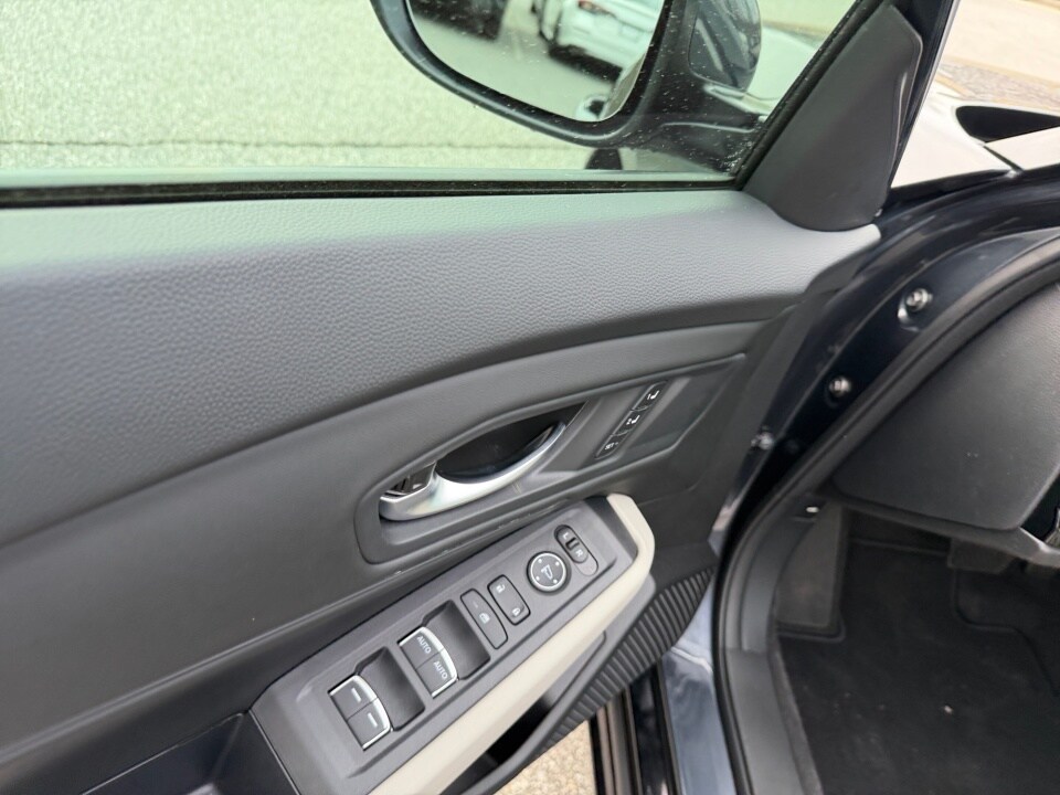 2026 Honda Accord Hybrid EX-L - Photo 32
