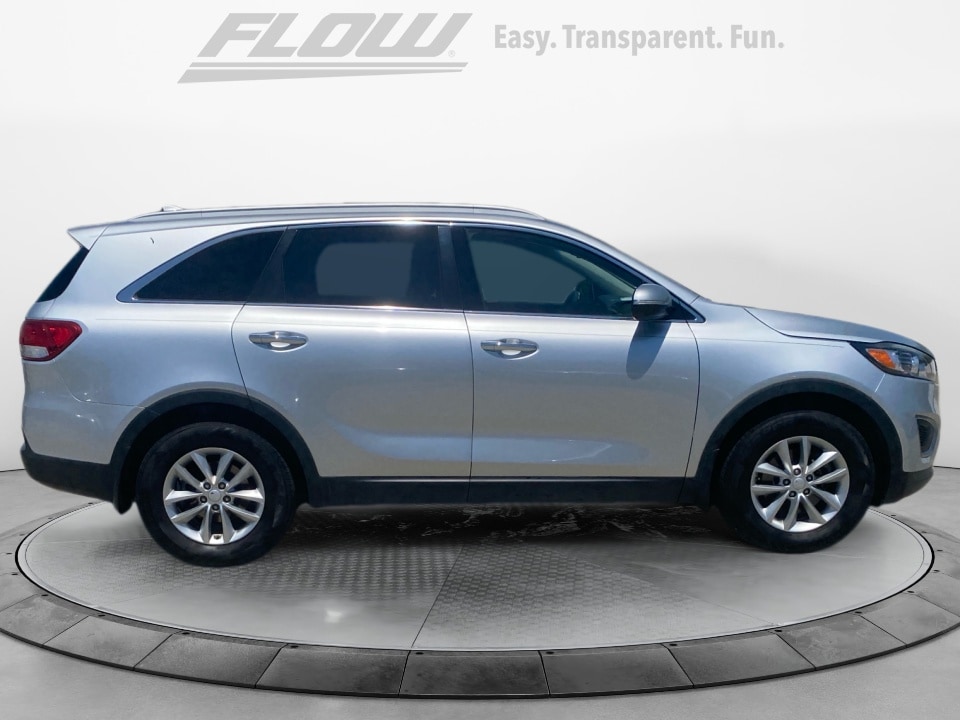 2018 Kia Sorento LX - Photo 10