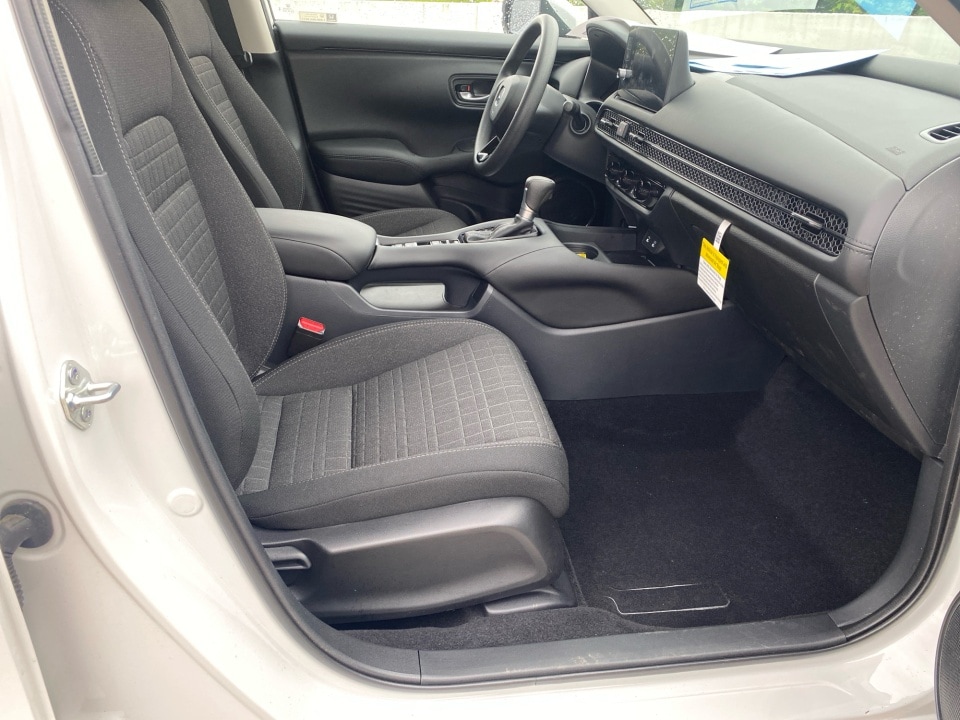 2026 Honda HR-V LX - Photo 32