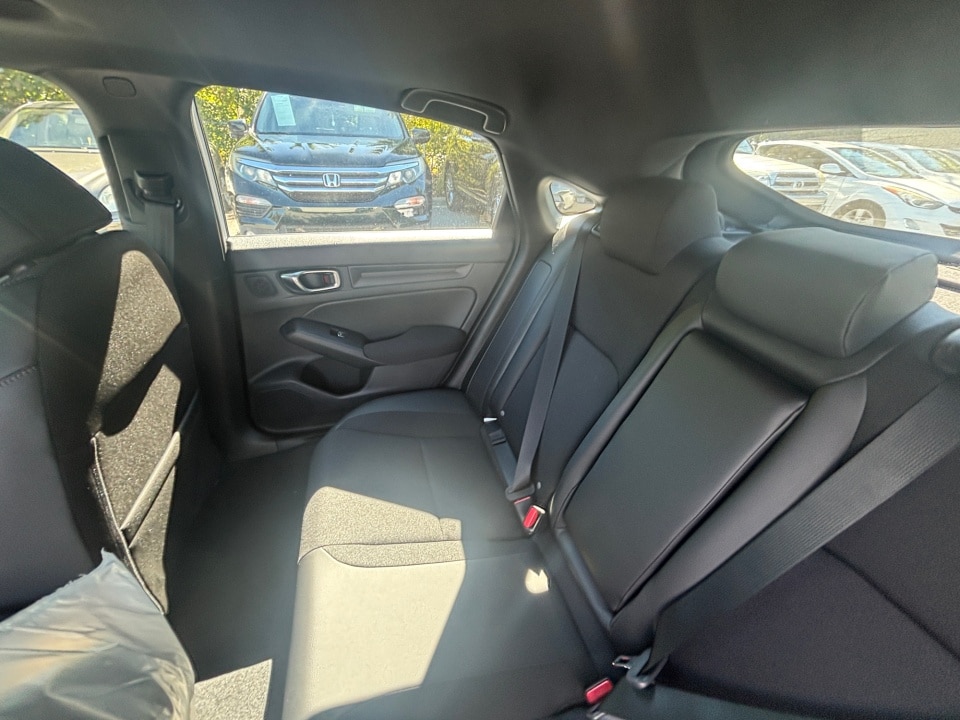 2026 Honda Civic Hatchback Sport - Photo 29