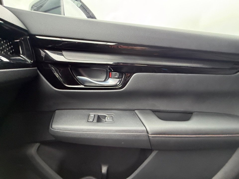 2026 Honda CR-V Sport Touring - Photo 35
