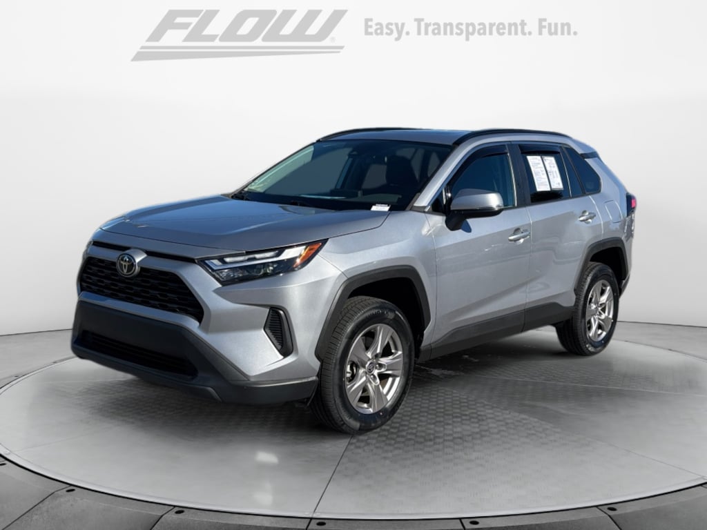 Used 2022 Toyota RAV4 XLE SUV