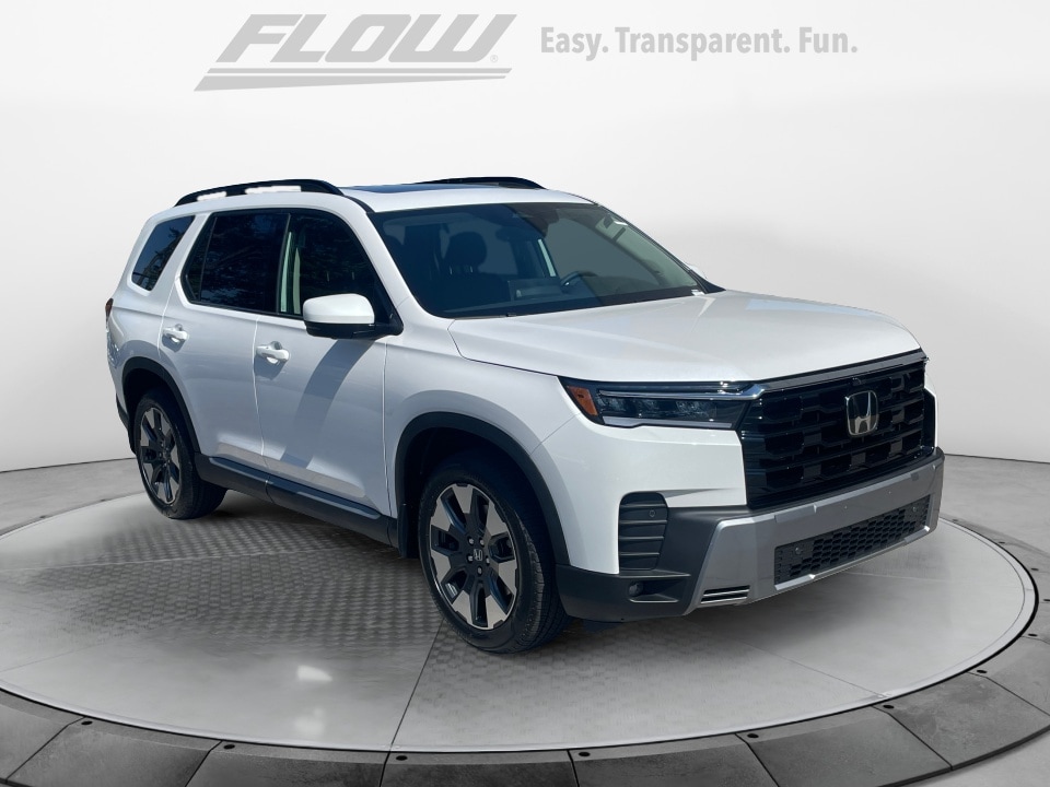2026 Honda Pilot Touring AWD's photo