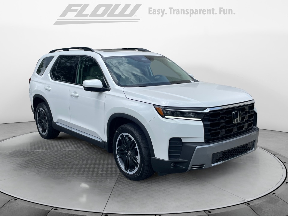 2026 Honda Pilot Touring AWD's photo