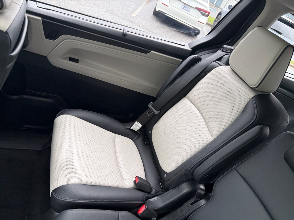 2026 Honda Odyssey Elite - Photo 33