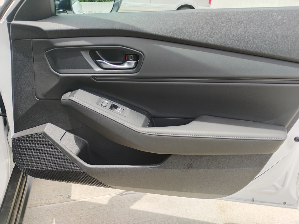 2025 Honda Accord Hybrid Sport - Photo 31