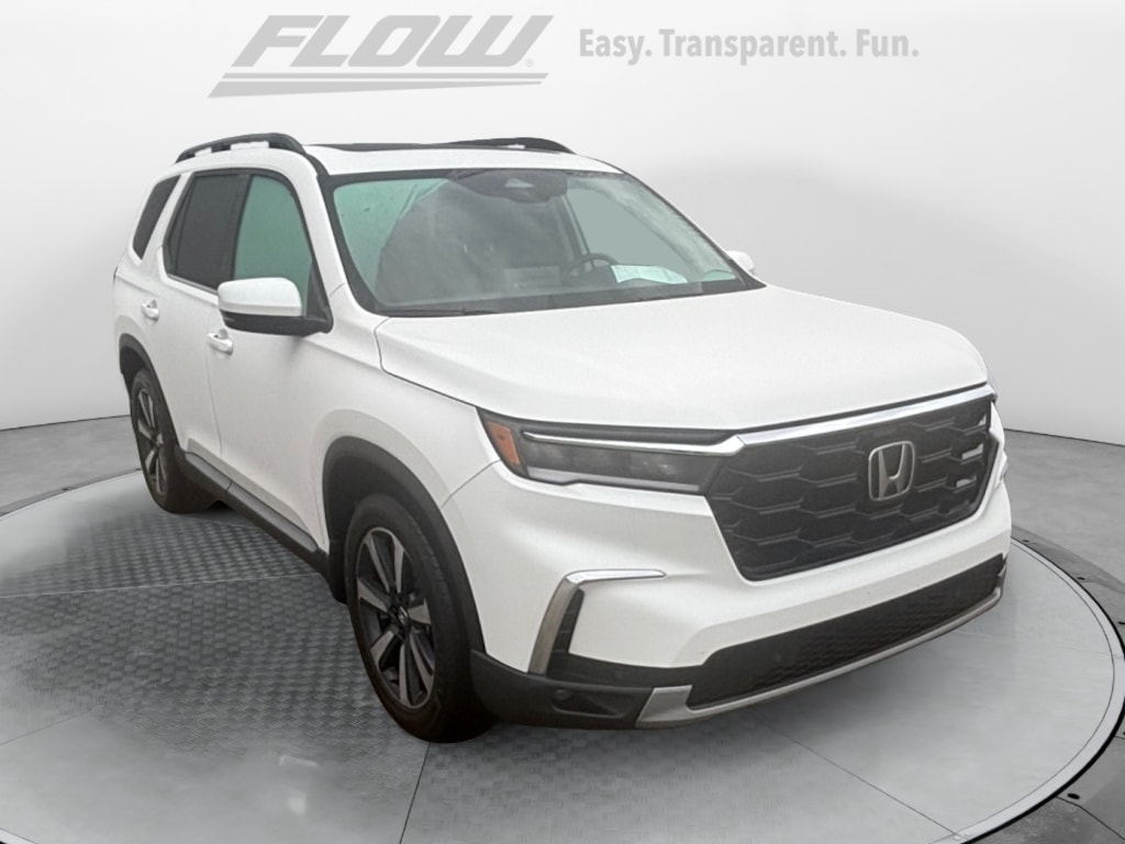 Certified 2025 Honda Pilot Touring SUV