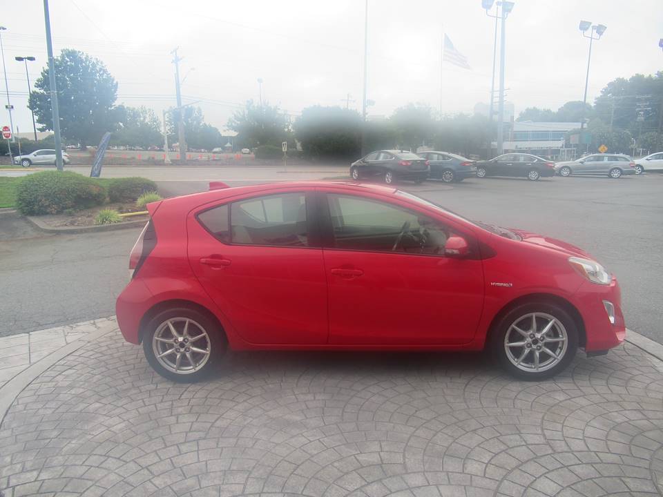 Used 2015 Toyota Prius c One with VIN JTDKDTB3XF1578275 for sale in Winston-salem, NC