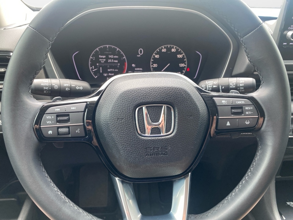 2025 Honda Pilot Touring - Photo 13