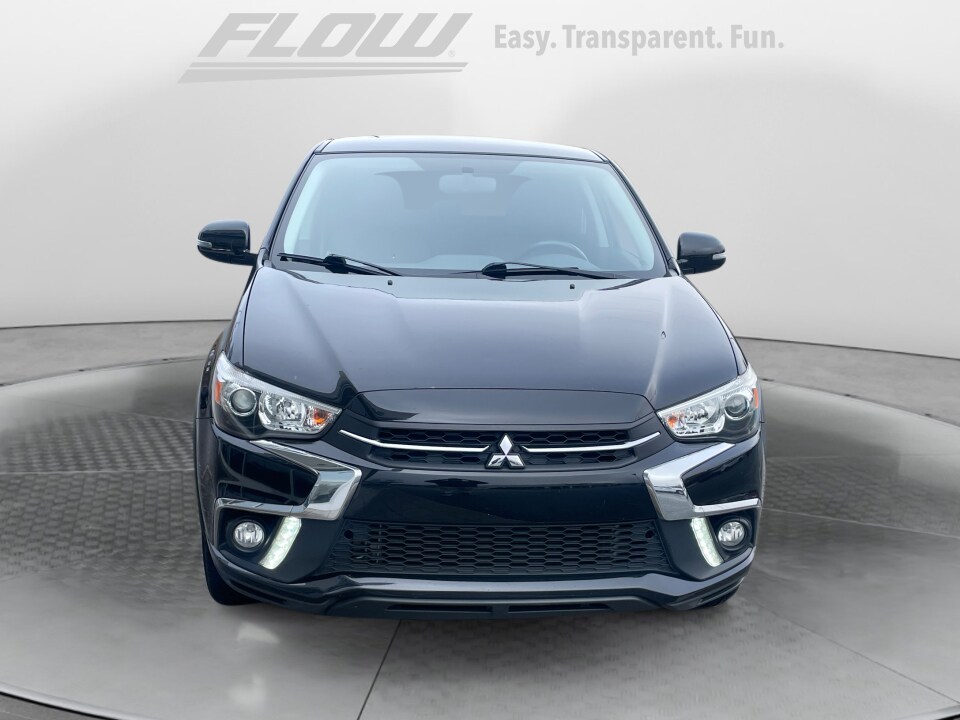 2018 Mitsubishi Outlander Sport SE photo 2
